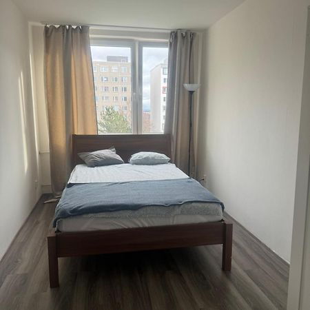 Prague, Luxurious Private Room In Flat Between Airport And City Center Exterior photo