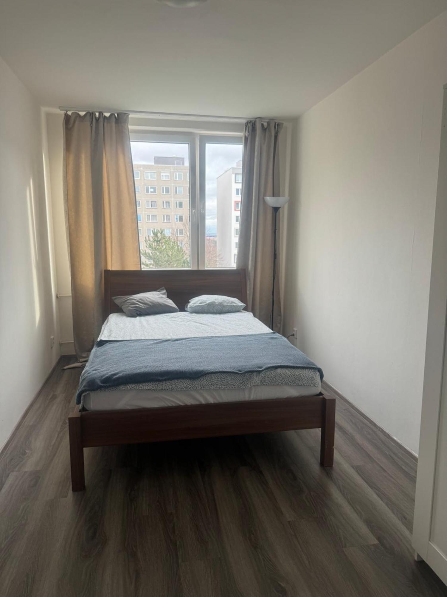 Prague, Luxurious Private Room In Flat Between Airport And City Center Exterior photo